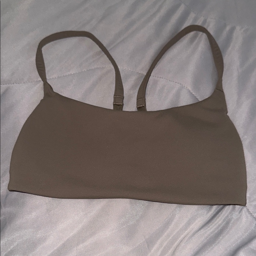 lululemon nomad sports bra